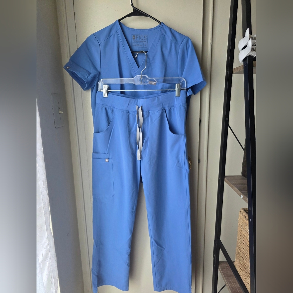 Figs Scrubs